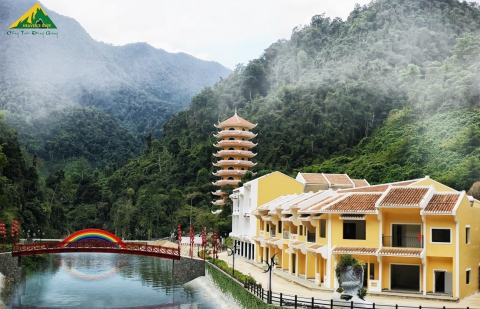 CỔNG TRỜI ĐÔNG GIANG 